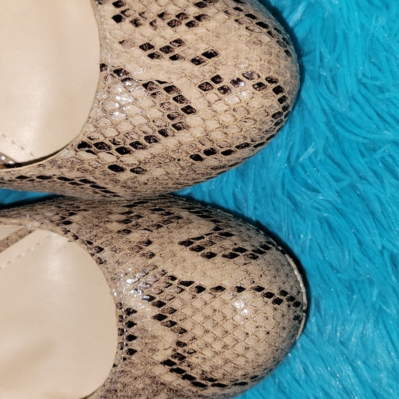 Bamboo Snakeskin Print Stiletto Heels Size 7.5 - Picture 3 of 8